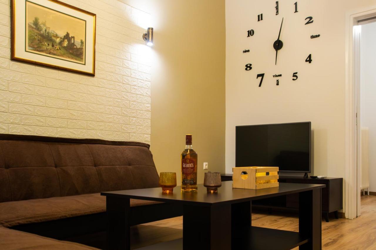 "Tsiftsis" City Apartments Кьятон Экстерьер фото